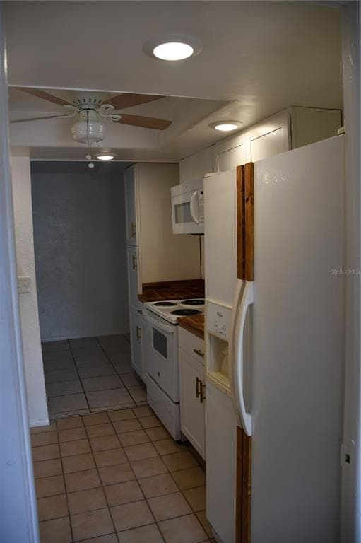 Building Photo - 1171 Calle Del Rey