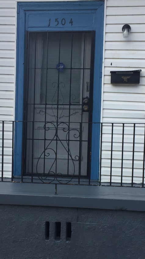 Street view - 1504 Louisa St