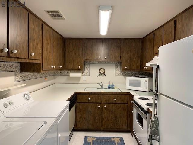 Building Photo - 46-204 Club House Dr
