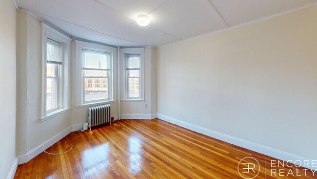 Building Photo - 1179 Boylston St