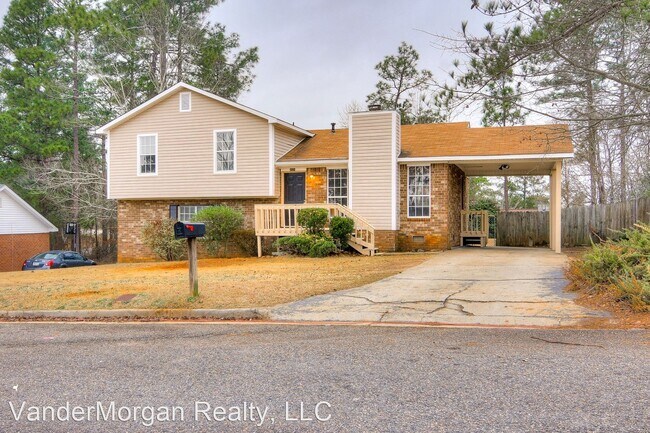 Building Photo - 4 br, 3 bath House - 3521 Becton Rd