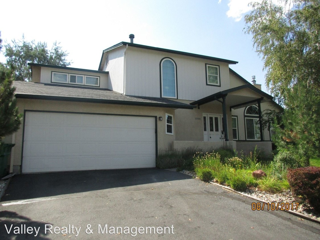 Primary Photo - 1000 Spring Meadow Dr