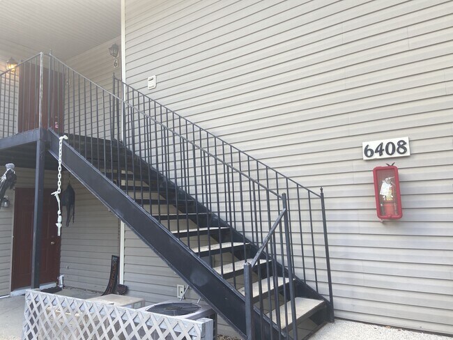 Building Photo - 6408 Starbrook Dr