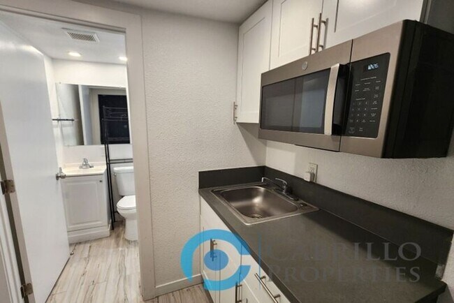 Foto del edificio - 1307 Division St