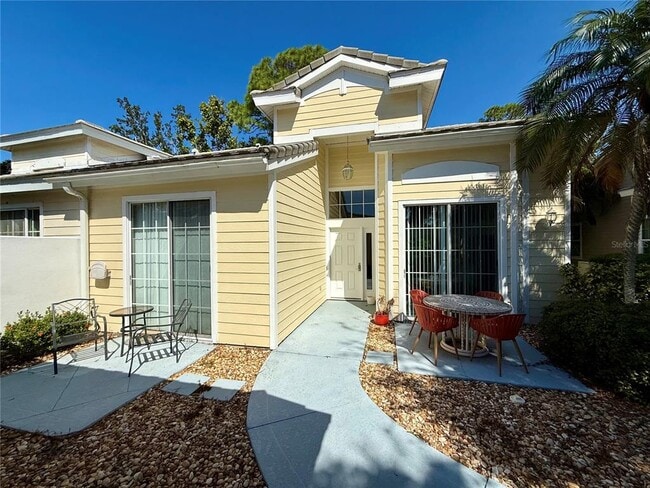 Building Photo - 7628 Whitebridge Glen