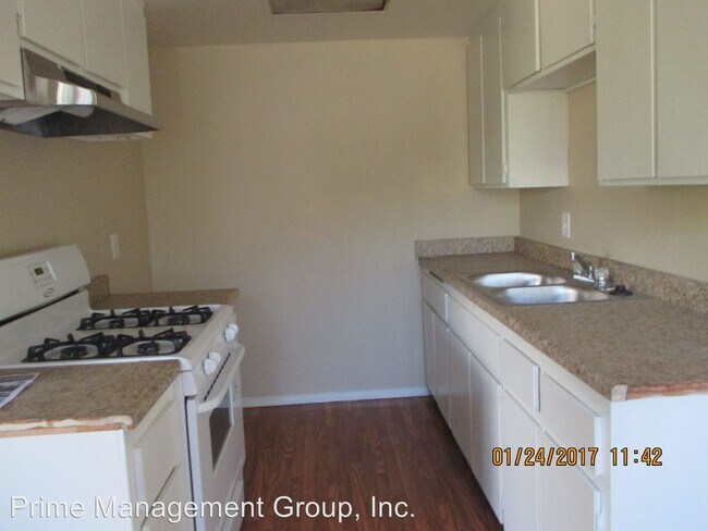 Building Photo - 1444 3rd St