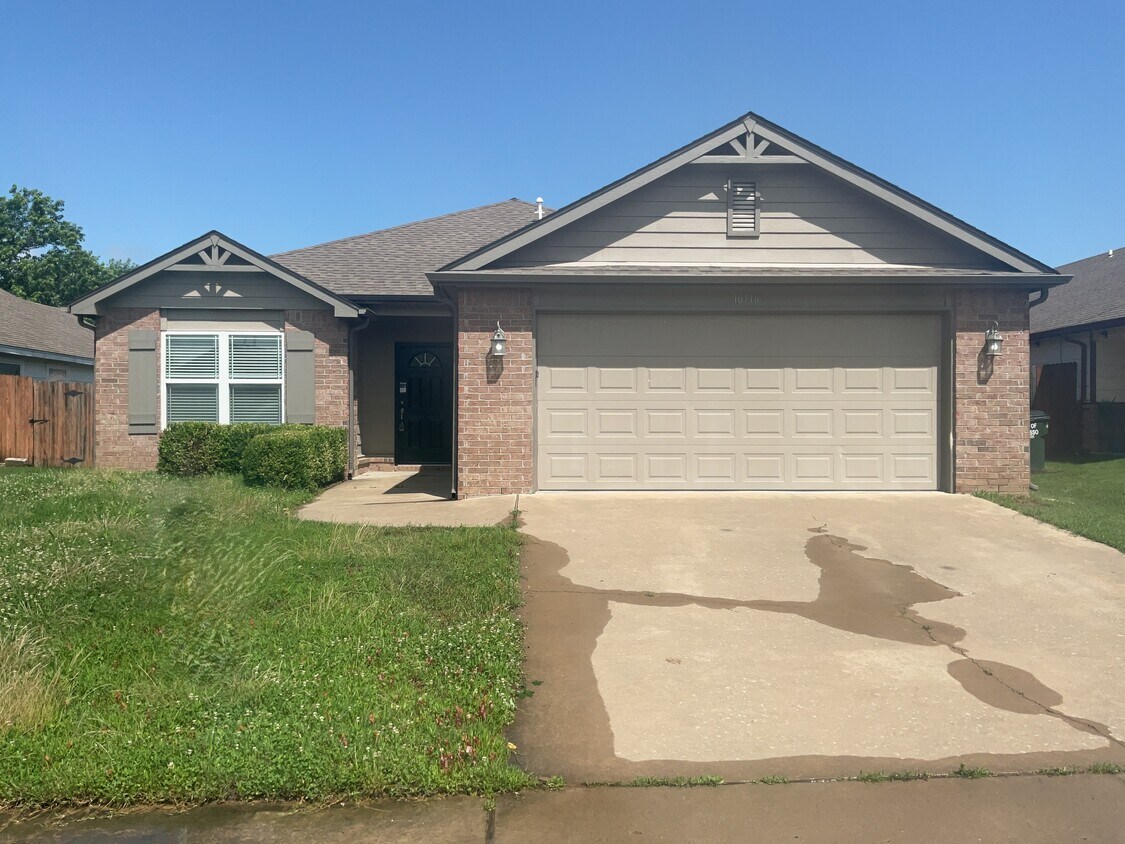 Foto principal - 10716 N 152nd E Ave.