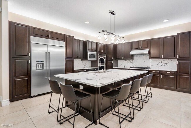 Foto del edificio - 5 br, 5.5 bath House - 11800 Windy Forest Way