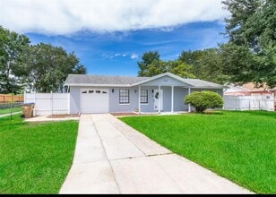 Building Photo - 192 Mante Dr