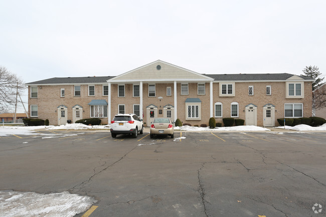 Building Photo - Beechwood Manor Apartments