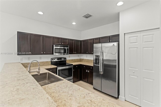 Foto del edificio - 3502 W 86th Terrace