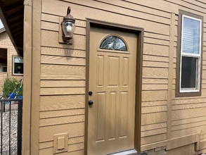 Building Photo - 1485 Murrelet Dr