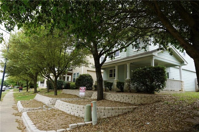 Foto del edificio - 9312 Rowlands Sayle Rd