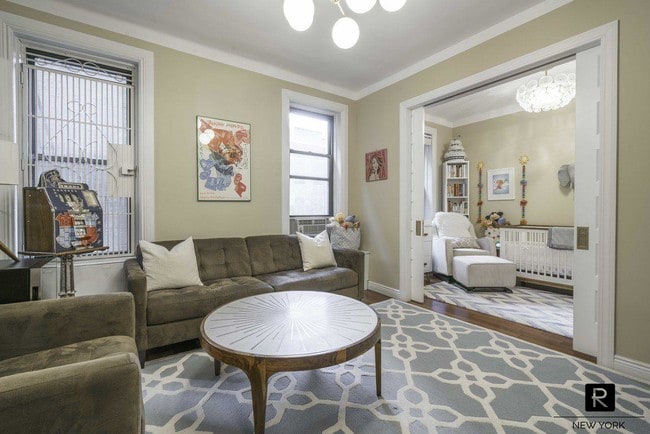 Building Photo - 126 East 12th Street