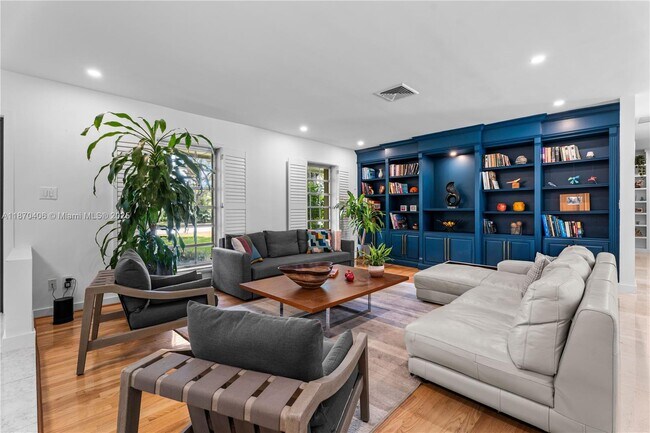 Foto del edificio - 12120 SW 71st Ct