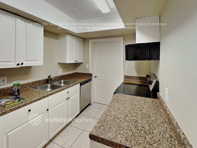 Foto del edificio - 1357 Boulder Dr