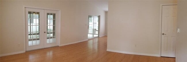 Foto del edificio - 1221 NW 35th Ave