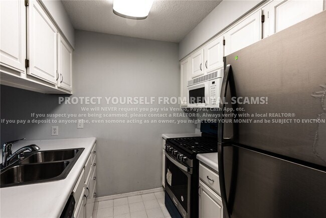 Foto del edificio - 2554 W Houston St