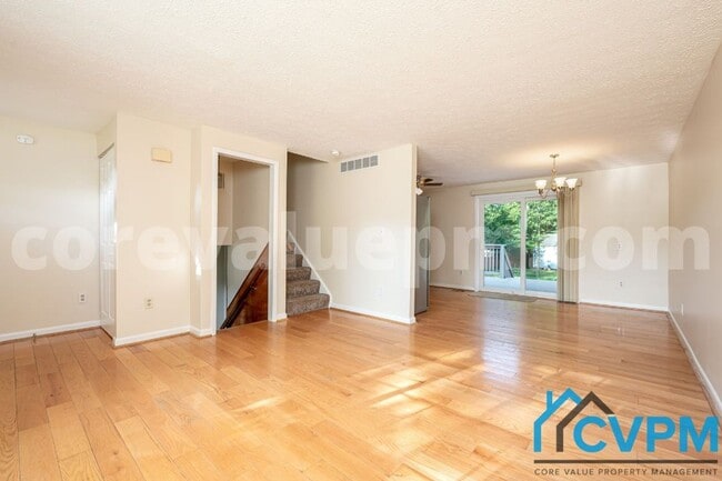 Building Photo - 7714 Baggins Rd