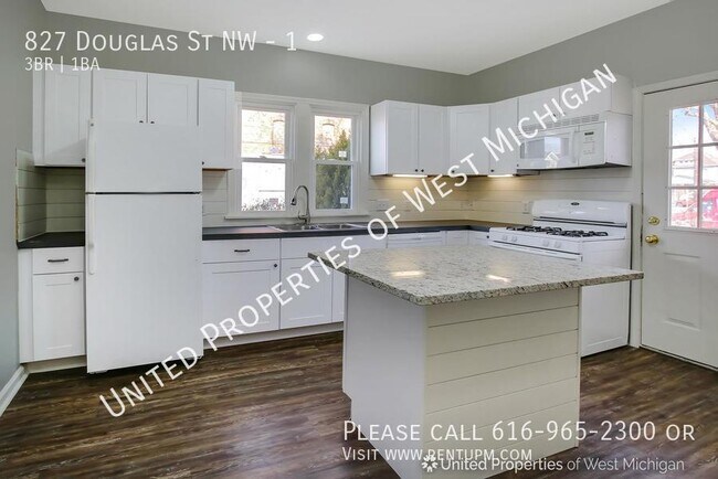 Building Photo - Available Now | 3 Bedroom, 1 Bath Lower Un...