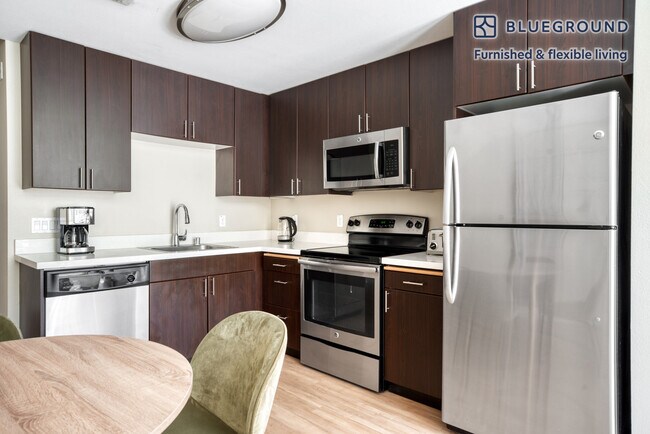 Foto del edificio - 367 Stockton Ave