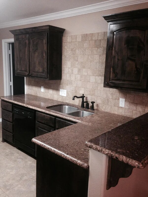 Building Photo - 1412 Eden Dr