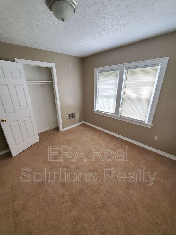 Building Photo - 888 Miller Ave