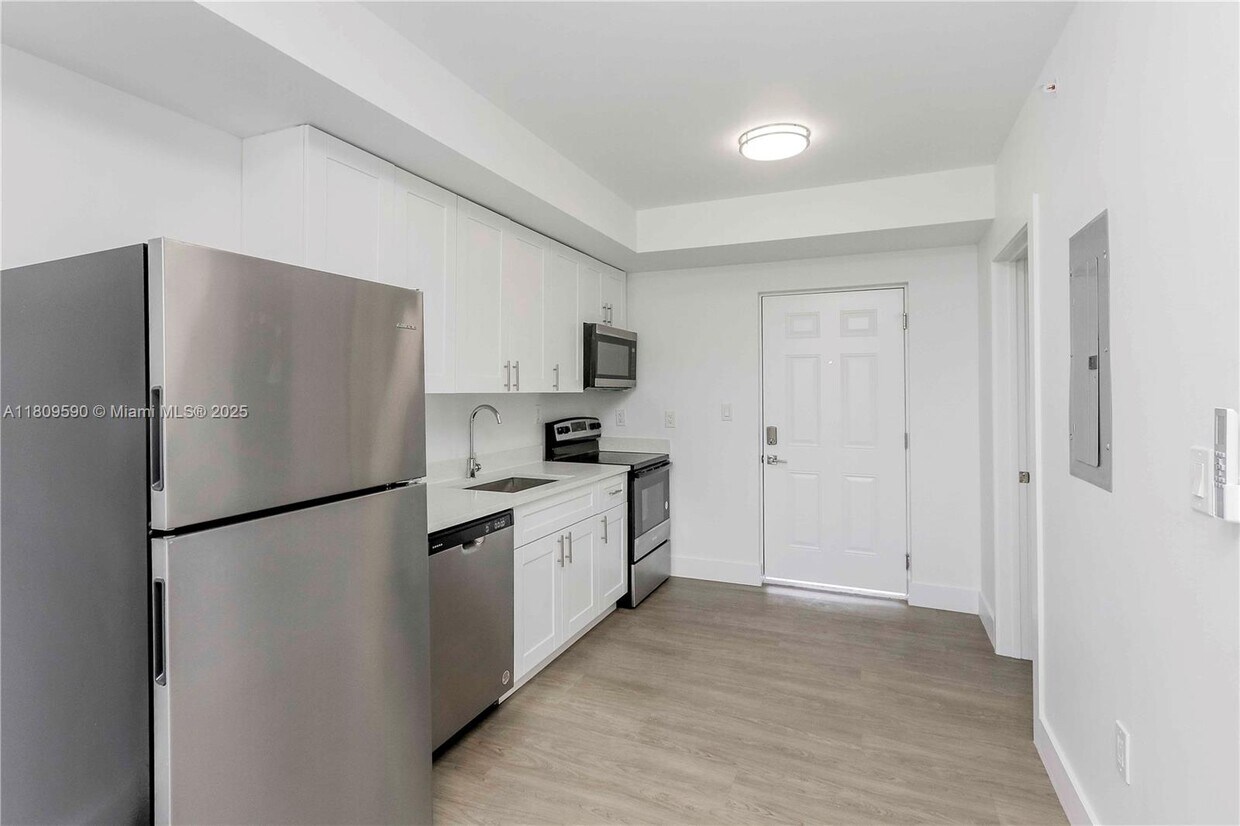 Foto principal - 1620 NW 18th St