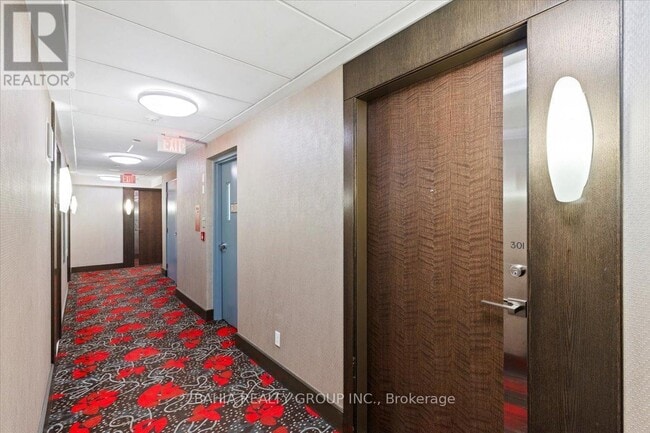 Building Photo - 6 Eva Rd