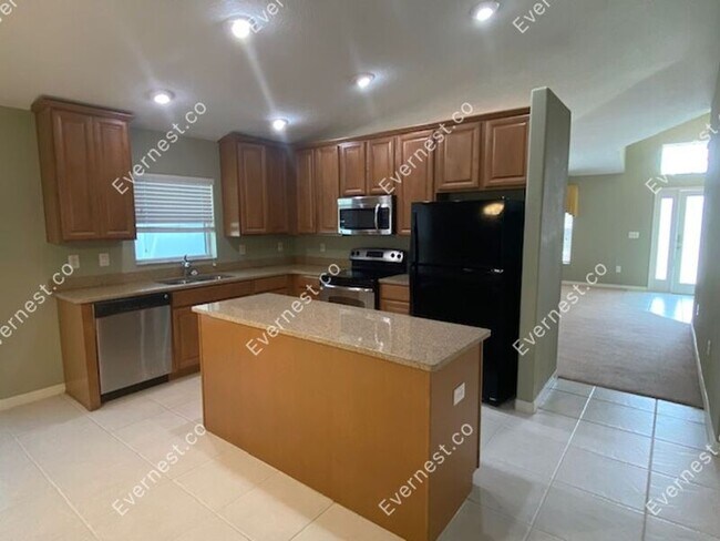 Building Photo - 12540 Jillian Cir