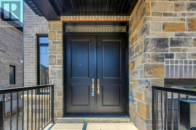 Building Photo - 24 Hollybrook Trail