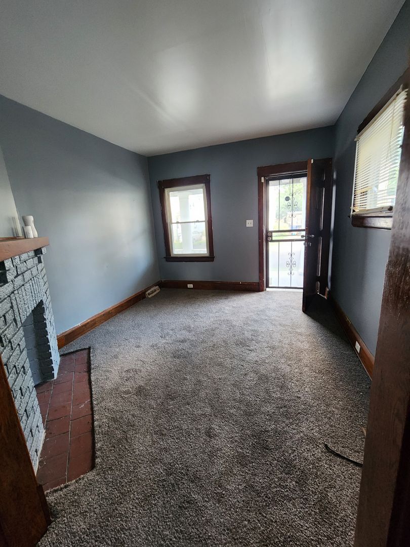 2646 E 122nd St Cleveland, OH 44120 – photo 2