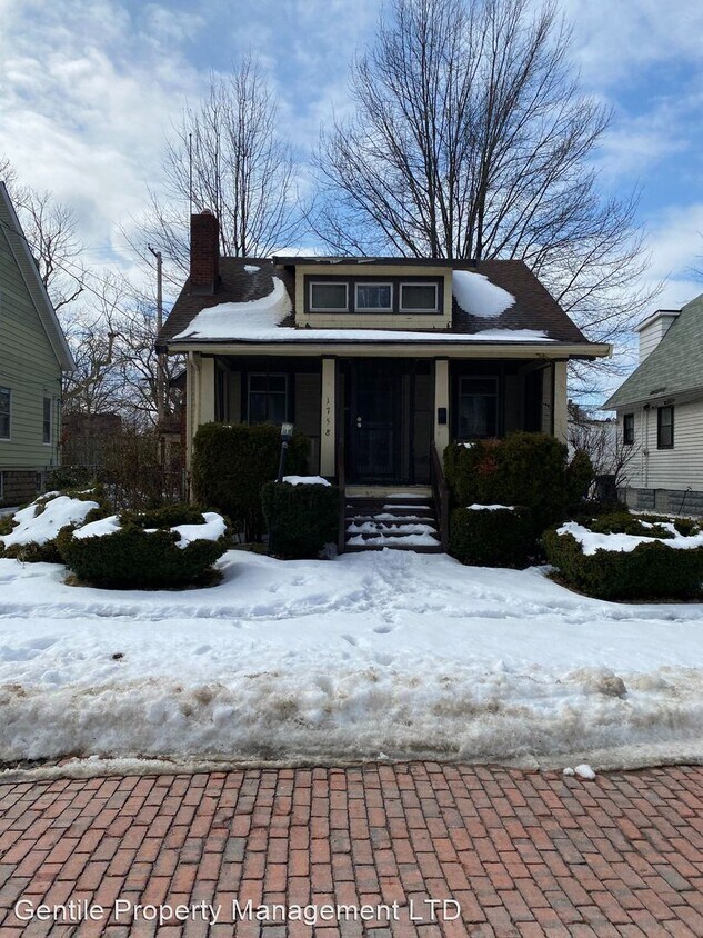 Primary Photo - 3 br, 1 bath House - 1758 Urbana Rd