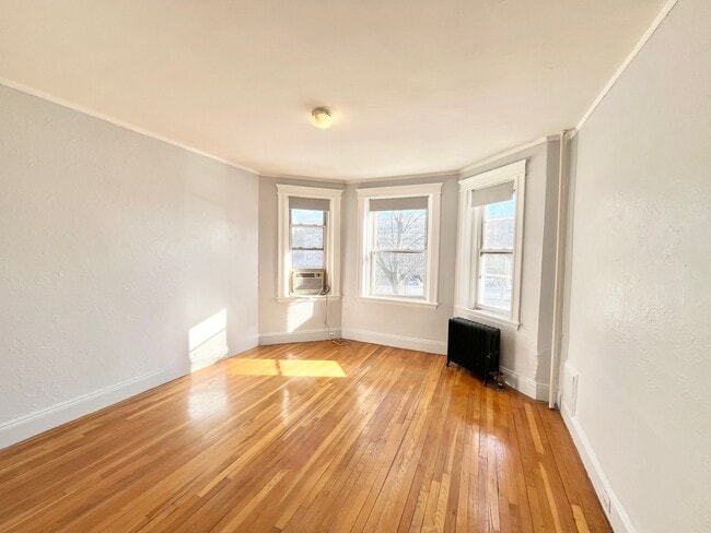 Building Photo - 1625 Commonwealth Ave