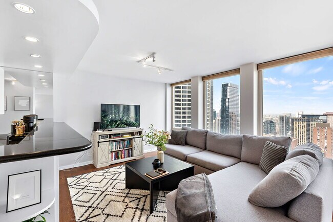 Foto del edificio - 111 E Chestnut St
