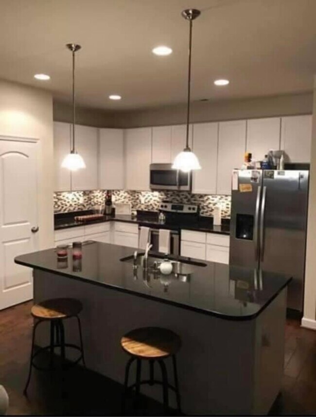 Foto del edificio - 1120 Winsford Ln