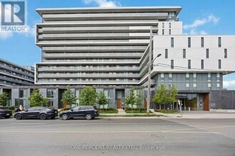 Building Photo - 120-120 Varna Dr