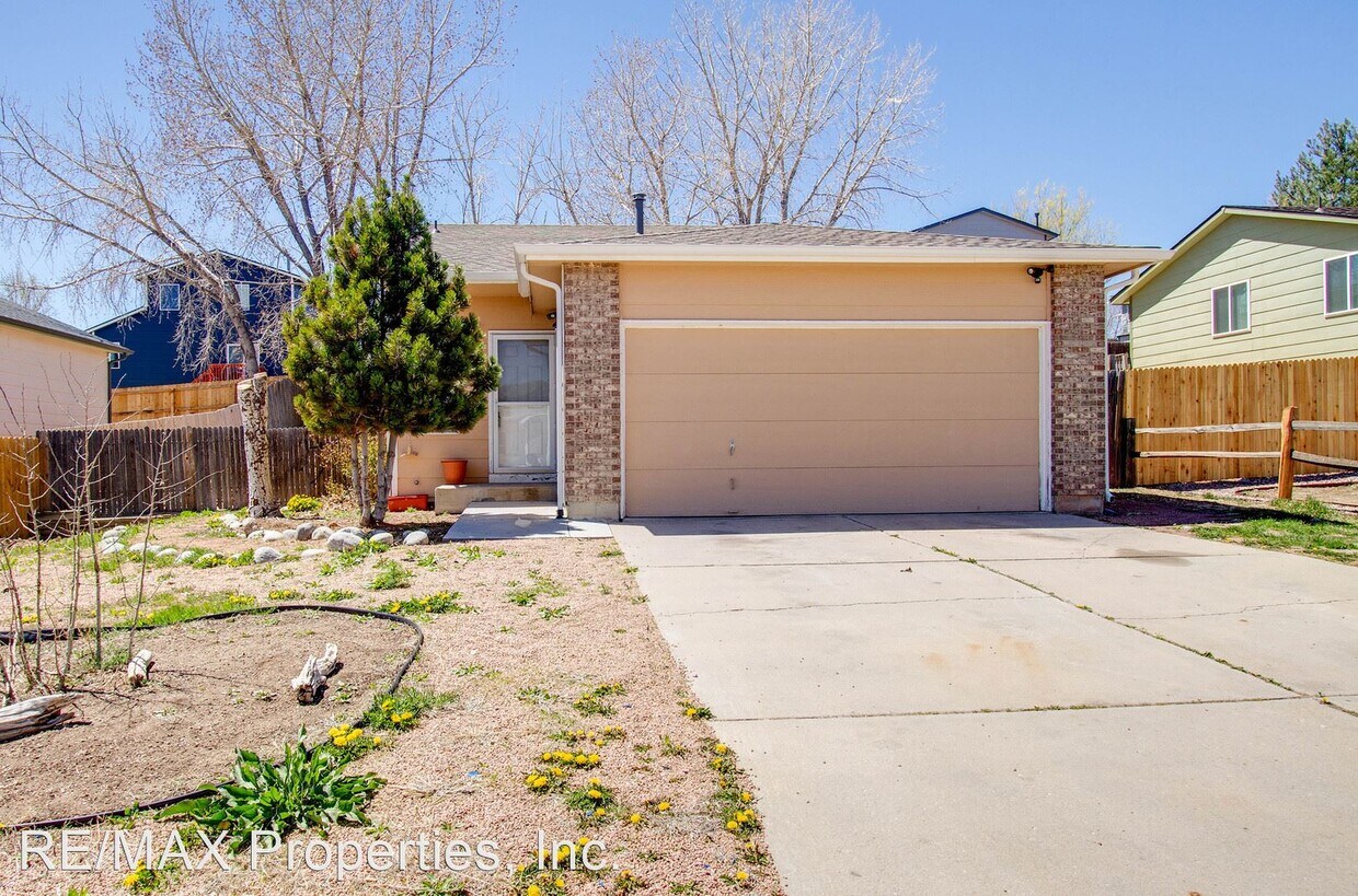 Primary Photo - 3 br, 2 bath House - 625 Wheat Field Road