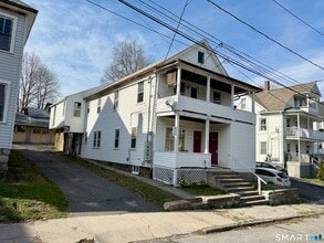 Building Photo - 23 Farnham Ave