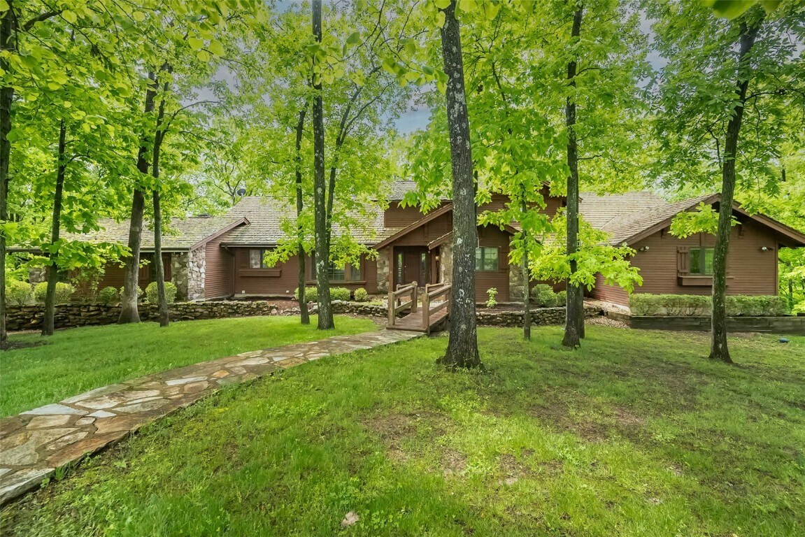 Foto principal - 2731 Christy Ave
