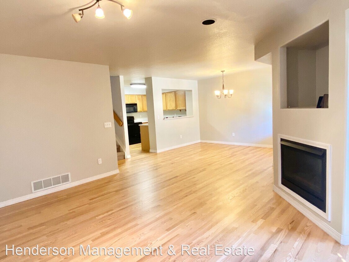 Foto principal - 3 br, 3.5 bath House - 6621 Antigua Dr #5