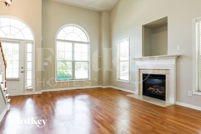 Foto del edificio - 259 Spinner Dr