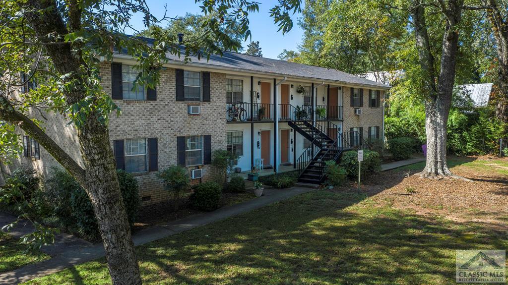 Primary Photo - 635 Oglethorpe Ave