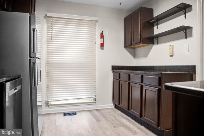 Foto del edificio - 14811 Belle Ami Dr