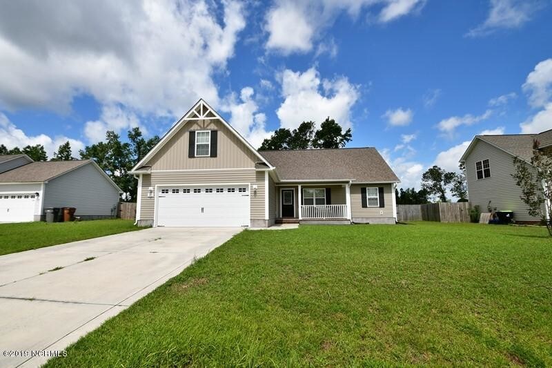 Primary Photo - 145 Louie Ln