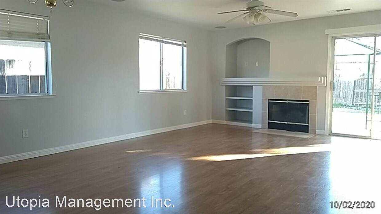 Foto del edificio - 3 br, 2 bath House - 1134 Cypress Hill Lane