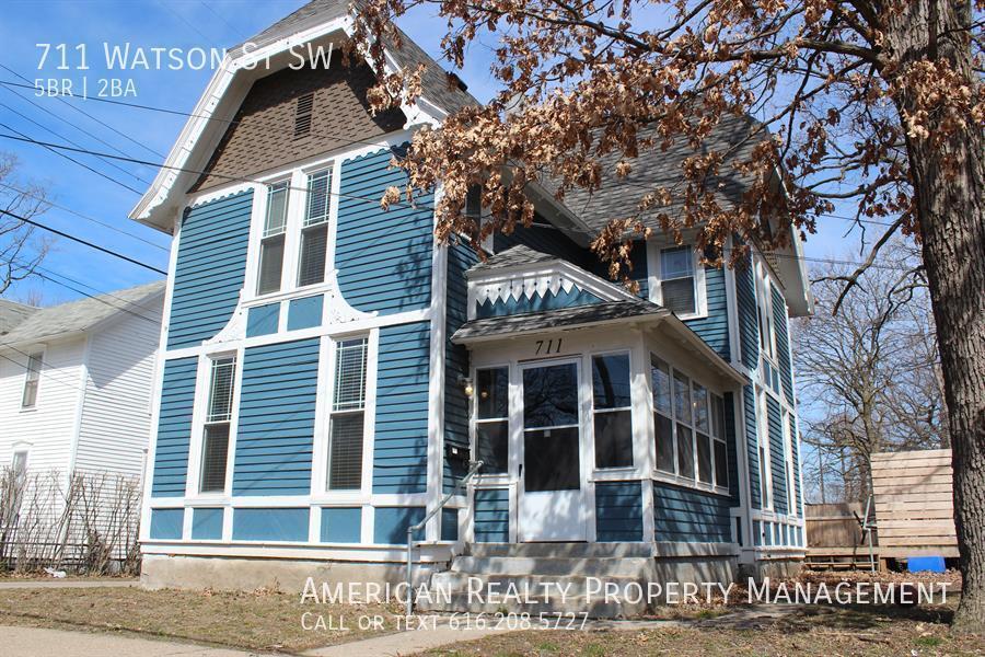 Foto principal - 711 Watson St SW