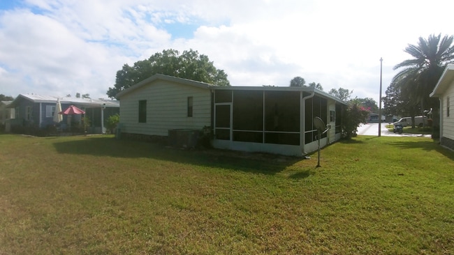 Building Photo - 5935 Camelot Dr N