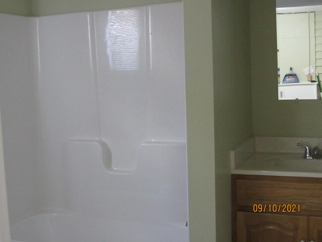 Building Photo - 211 Wilson Ave
