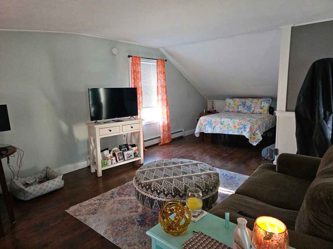 41 Hoit Rd Unit 2, Concord, NH 03301 Apartments in Concord, NH